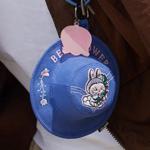 Bubble Mart the MONSTERS Spring Wild at Home Caja <span class=keywords><strong>Sorpresa</strong></span> Sombrero de Pescador de Cristal Bolsa Pequeñ<span class=keywords><strong>a</strong></span> Regalo - Product Image 3