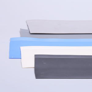 Plinthe murale moderne en PVC souple et flexible, résistante à l'eau, surface mate <span class=keywords><strong>pour</strong></span> revêtement de sol - Product Image 3