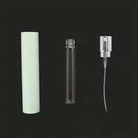Mini testeur de luxe de 10ml bouteille d'atomiseur de parfum de voyage taille de poche avec vaporisateur de distributeur de givre rechargeable et scellage de bouchon à vis