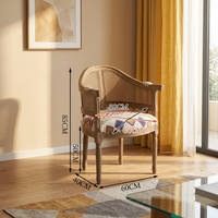 Fauteuil baril avec assise rembourrée et dossier en rotin, style bohème pour gîtes et locations de vacances, vente en gros, certifié FSC