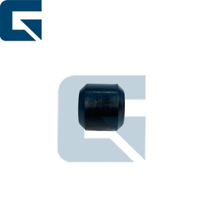 285-01-12411 Goma para Excavadora HD465-7 - Product Image 2