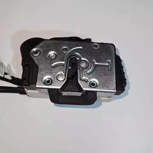 Accesorios para coche, puertas de succión eléctricas antipellizcos para cerradura de puerta, cierre suave, vacío de bloqueo Original OEM para tanque 300 - Product Image 3