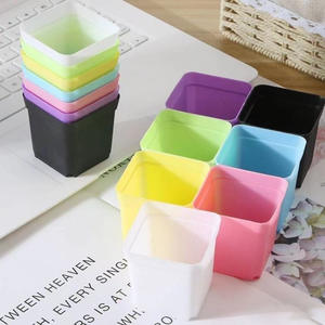 Pots à fleurs carrés en plastique colorés, en résine épaisse, pour plantes d'intérieur et d'extérieur, vente en gros FP2 - Product Image 3