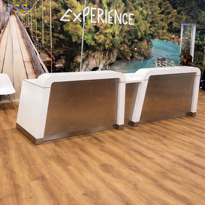 Mostrador <span class=keywords><strong>de</strong></span> Recepción Personalizado <span class=keywords><strong>de</strong></span> Corian y Acero Inoxidable para Hertz Car Rent, Mostrador <span class=keywords><strong>de</strong></span> Información Moderno para <span class=keywords><strong>Aeropuerto</strong></span>, Mostrador <span class=keywords><strong>de</strong></span> Recepción Moderno en Venta - Product Image 6