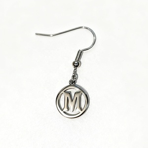 Vente en gros usine : Collier et boucles d'oreilles unisexes personnalisés en acier inoxydable plaqué or, avec chaîne à perles sportives et pendentif simple à 26 lettres - Product Image 4