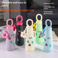 Gobelet en verre à double paroi personnalisé avec poignée florale élégante, motif de pétales mignon, motif de dessin animé, facile à transporter pour la maison et les activités sportives