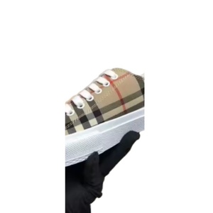 Baskets basses en toile à carreaux, chaussures décontractées classiques à carreaux pour hommes/femmes, chaussures de skate à lacets à carreaux beiges - Product Image 2