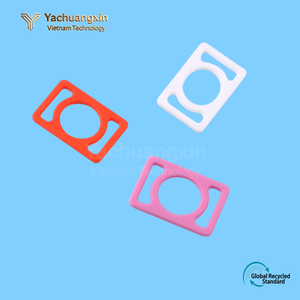 Clip de bouteille carré en silicone en gros, accessoire universel pour bouteille, clip rectangulaire pour suspendre une bouteille d'eau - Product Image 2