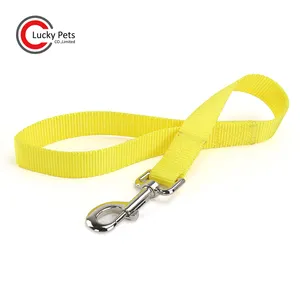 Laisse de <span class=keywords><strong>chien</strong></span> bon marché en nylon simple et souple d'accessoires durables <span class=keywords><strong>pour</strong></span> animaux de compagnie <span class=keywords><strong>pour</strong></span> la marche - Product Image 2