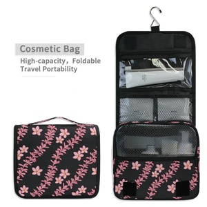 Bolsa de Maquillaje de la Colección Aloha con Diseño de Flor de Plumeria Rosa Hawaiana, Logotipo Personalizado, Bolsa de Aseo de Viaje para Mujer con Gancho para Colgar - Product Image 5