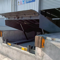 Niveleur de quai hydraulique automatique, rampe de chargement et de déchargement pour entrepôt industriel et logistique