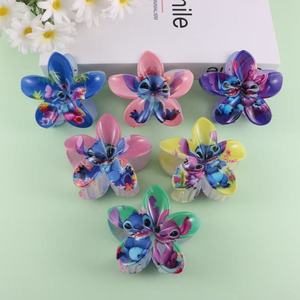 กิ๊บติดผมอะคริลิคทำมือรูปกรงเล็บฉลามน่ารัก สไตล์ใหม่ ขนาด 8 ซม. สำหรับผู้หญิง - Product Image 1