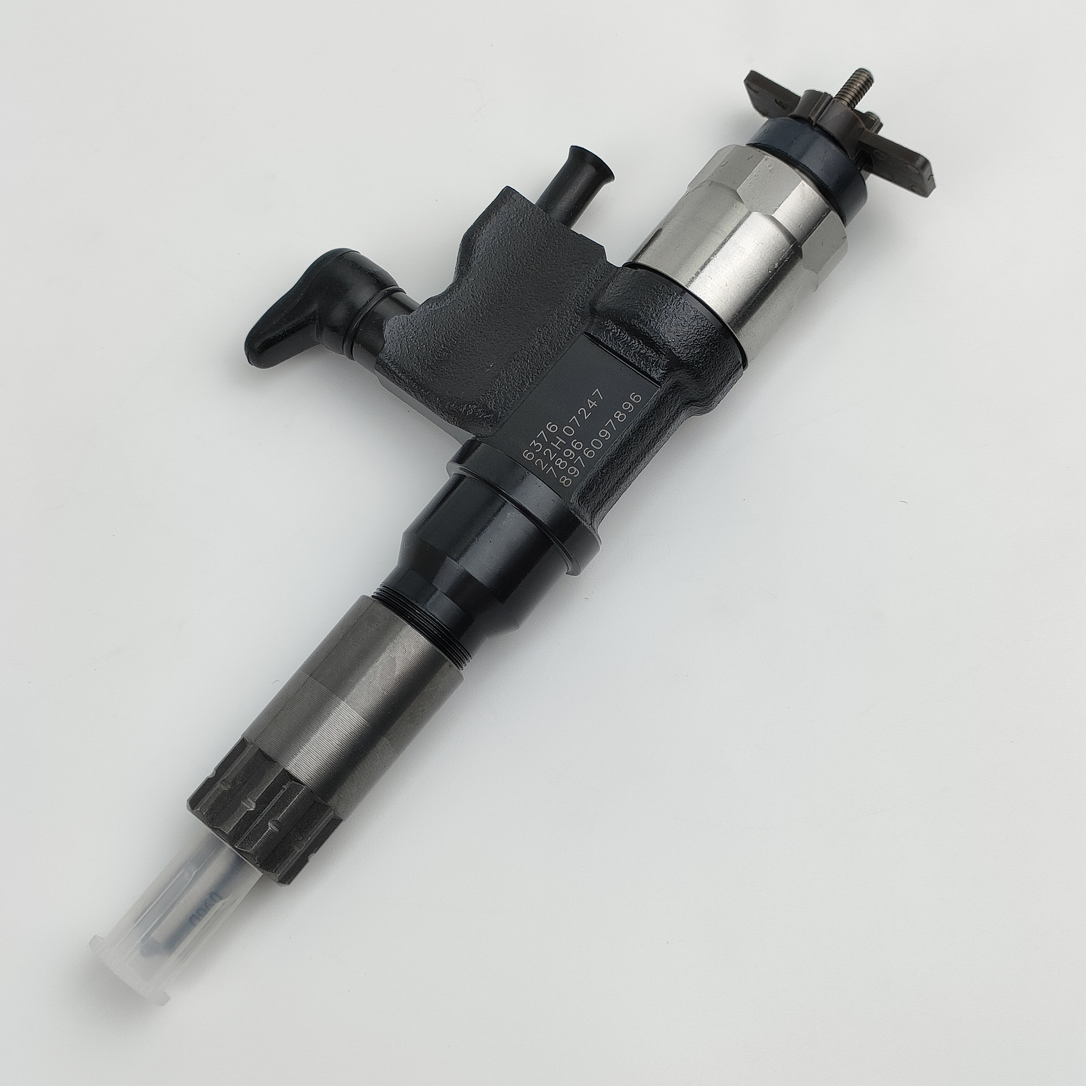 injector nozzle 23670-E0270 23670-78060 16650-Z5000 095000-5392 injector for Hino J05c J05D NA engine