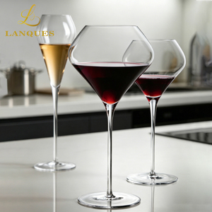 Ensemble <span class=keywords><strong>de</strong></span> verres à vin en cristal sans plomb soufflé à la main Lanques Modern, pour vin rouge, vin <span class=keywords><strong>blanc</strong></span>, passe au lave-vaisselle - Product Image 3