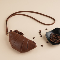 Pochette Croissant Bagel Pu Mini Rétro Style Influenceur, Étui à Clés Étanche Ultra-Léger, Pochette à Rouge à Lèvres et Écouteurs, Porte-Monnaie à Suspendre au Cou