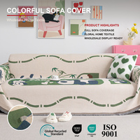 Housse de canapé Vanilla Cubby Cane Waveline, couleur Sylvan Verdant, au style décontracté, doux, apaisant, onctueux et confortable.