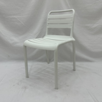 Chaise de salle à manger en plastique empilable robuste sans accoudoirs, résistante aux UV et à l'eau, chaise d'extérieur polyvalente pour patio