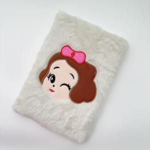 Carnet A5 en peluche avec design de commerce extérieur transfrontalier, broderie de dessin animé, carnet créatif mignon - Product Image 6