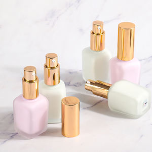 Base de <span class=keywords><strong>maquillage</strong></span> liquide blanchissante vegan à étiquette privée, soin hydratant de la peau, tous types de peau, deux couleurs, crème isolante - Product Image 1