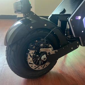 Scooter Eléctrico para Adultos de 72V 10000W/15000W con Doble Motor, Plegable, Rápido, con Ruedas de 13/14 Pulgadas, Batería Extraíble de 40Ah y Frenos de Disco Hidráulicos - Product Image 6