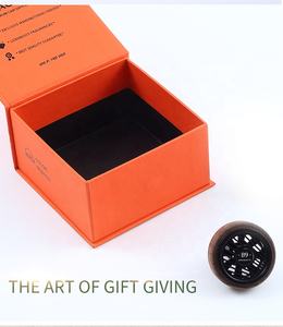 Diffuseur d'air de luxe pour voiture, clip de ventilation en alliage d'aluminium, porte-parfum en gel, parfums citron/orange/cologne, Bluetooth, alimenté par énergie solaire - Product Image 3