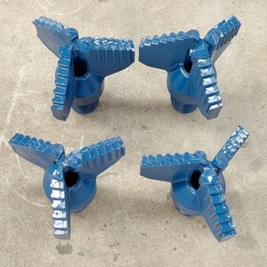 Three Blades Steps PDC Drag Bit With Tungsten Carbide <strong>Thread</strong> 3 1/2''' Api Reg Diameter 9" - Product Image 3