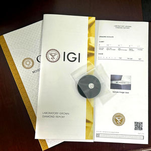 Boucles d'oreilles solitaire en or massif 10 carats de luxe, classiques, 4 griffes, certifiées IGI, diamant rond de laboratoire, boucles d'oreilles à clous - Product Image 6