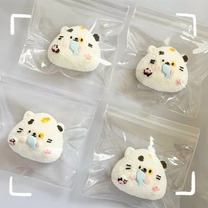 Juguete de Silicona Ultra Suave con Forma de Gato Calico, Decoración de Oficina Portátil y Juguete Antiestrés para Niños, Disponible en Stock - Product Image 3