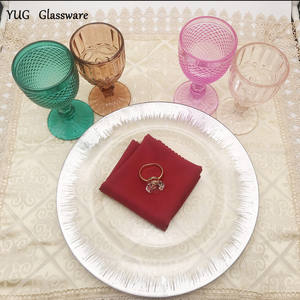 Plato de presentación de vidrio color bronce de 13 pulgadas para fiestas, bodas y eventos - Product Image 3