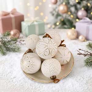 Juego de Adornos Navideños Nórdicos Modernos y Sencillos, Bolas de Plástico Blancas y Rojas Electrochapadas con Impresión Tricolor, Caja de Regalo, Decoración para Árbol - Product Image 1