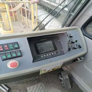 รถเครนเคลื่อนที่ Zoomlion มือสอง ขนาด 25 ตัน สภาพการทำงานดีเยี่ยม รับน้ำหนักยกได้ 50 ตัน ราคาถูก พร้อมเครื่องยนต์ ปั๊ม มอเตอร์ และชิ้นส่วนหลัก - Product Image 2