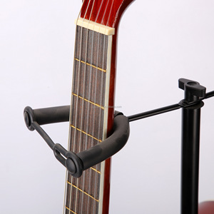 คาบัตปรับได้ขาตั้งคู่เหล็กไฟฟ้าหรืออะคูสติกที่ยึดกีตาร์สามหัว - Product Image 6