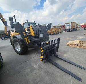 מלגזה טלסקופית XT4018K ממותג מוביל |   יכולת העמסה של 4 טון עם הרמה של 17.55 מטר וטווח של 13.4 מטר, מובילים בתעשייה - Product Image 6