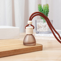 Flacon vide rechargeable en verre de 8 ml pour diffuseur de parfum de voiture avec bouchon à vis, flacon diffuseur d'aromathérapie