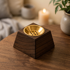 Quemador de Incienso Bakhoor con Aroma a Madera de Oud y Caramelo, Forma de Cuenco Decorativo con Interior Metálico, Decoración Artística y Cultural para Mesa - Product Image 1
