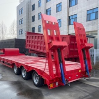 Semi-remorque surbaissée robuste Dingtu à trois essieux, cadre jaune antirouille, échelle à ressorts, pour machines lourdes minières, certifiée ISO, 150T, 13000mm