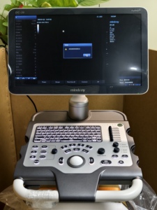 Ecógrafo Mindray DC-26 con 3D y Doppler Color, con Carro, de Alto Rendimiento y al Mejor Precio - Product Image 3