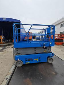 ลิฟท์ยกกรรไกรเก่าและใช้ GS2646ปี2016และ<span class=keywords><strong>2017</strong></span>ความสูงในการทำงานสูงสุด9.96เมตร Capacity454kg แพลตฟอร์ม - Product Image 5