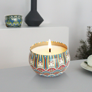 Bougies parfumées de luxe rétro faites à la main en cire de soja, dans de petites boîtes en fer colorées, parfum longue durée, bougies parfumées personnalisables - Product Image 6