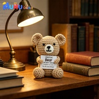 Ours en crochet en coton tricoté à la main personnalisé, amigurumi avec fleur tissée, décoration de maison pour le Nouvel An, fournitures pour boutique de cadeaux
