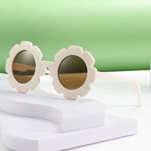 Nouvelles lunettes de soleil pour enfants, monture ronde givrée motif tournesol, logo personnalisé, vente en gros - Product Image 3