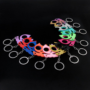 Meilleure Vente Outil Multifonction Mini Porte-clés en Métal avec Ouvre-bouteille de Sécurité, <span class=keywords><strong>Clé</strong></span> et Brise-vitre, Motif Oreilles de Chat Souriant - Product Image 3