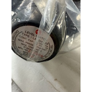 Sensor de Nivel de Líquido LS-SM-D3 AC250V 10A, Equipo de Automatización de Control Industrial - Product Image 1