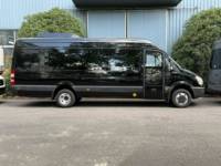 Autocar de Tourisme pour Petites Groupes, Cabine Urbaine avec Télévision Pliante pour Programmes de Visites Guidées et Agences de Voyage