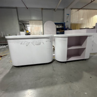Comptoir de bar mobile personnalisé pour événements, tables de bar pour réceptions de mariage avec roulettes pour décorations de mariage