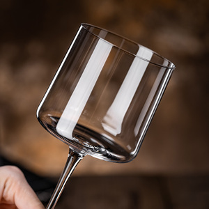 Vente en gros de gobelets cylindriques en <span class=keywords><strong>verre</strong></span> soufflé à la main de 16 oz avec côtés plats, verres à vin rouge - Product Image 4