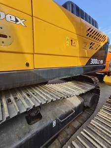 Excavatrice Hyundai 300LC-9s d'occasion la plus vendue, machine lourde de 30 tonnes avec pompe PLC et composants principaux de roulement à vendre - Product Image 3