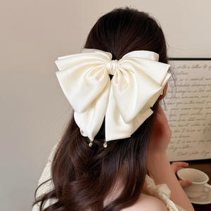 Pince à cheveux nœud papillon surdimensionné en satin, style princesse, pour queue de cheval, accessoire capillaire élégant pour femme, mariage et soirée - Product Image 2