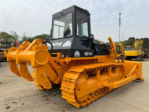 Bulldozer sur chenilles d'occasion Shantui SD16 avec moteur diesel, système hydraulique, capacité de bulldozing de 4 m, roulement et boîte de vitesses - Product Image 2