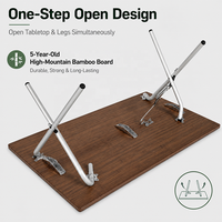 Table de camping pliable portable en bois de bambou, compacte et légère, pour une utilisation en plein air avec des embouts antidérapants